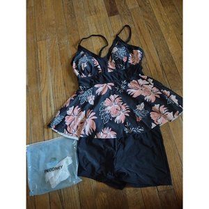 Women's Peach Tropical Print Tankini with Shorts NWT Size Small